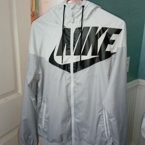Nike windbreaker